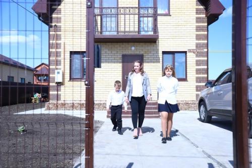 Компания Руском ввела в эксплуатацию коттеджный посёлок в северо-восточной части посёлка голышманово. 02