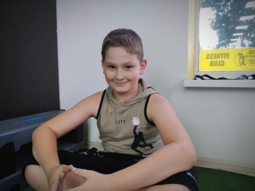 Дорогие и любимые гости - вы сердце нашего фитнес-клуба, которое каждый день бешено стучит. 04