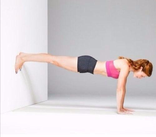 Упражнения для стройного и красивого тела? 01