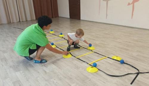 Координационная лестница - это тренажер, имитирующий плоскую горизонтальную лестницу. 04