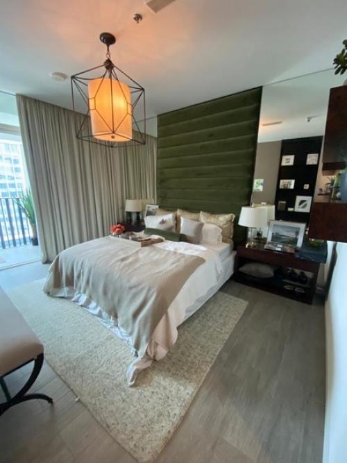 Так как премьера новой песни в Вконтакте переносится на август, буду писать про командировку. 04