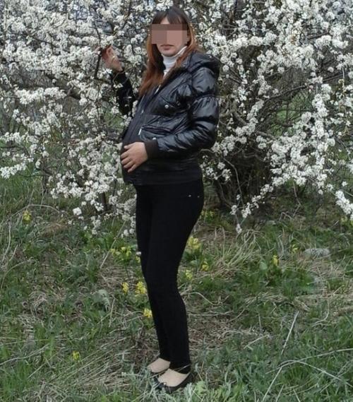 Женщина умерла, пытаясь сама себе сделать аборт на 7-м месяце беременности. 01