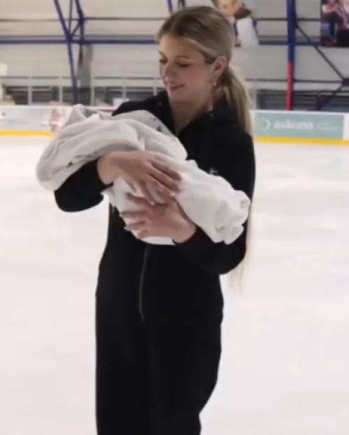 Эпизод 463.  Лед и младенец. 01