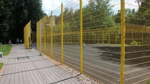 Турники, брусья и уличные тренажеры: в каких городских зонах отдыха оборудованы современные спортивные площадки. 01 Турники, брусья и уличные тренажеры: в каких городских зонах отдыха оборудованы современные спортивные площадки. 01