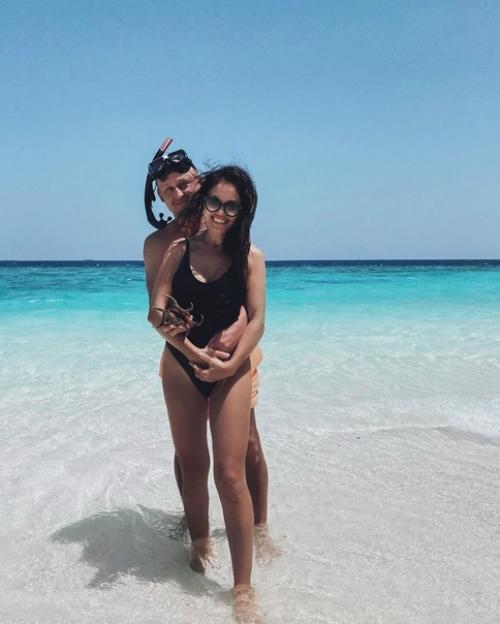 Карина палетских - мама троих дочек и безумно красивая девушка. 02