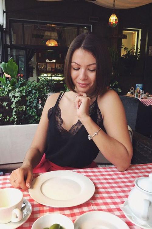 Сумасшедшая красноярочка. Меня часто сумасшедшей называют, потому что я каждый день в зале … (с). 01 Сумасшедшая красноярочка. Меня часто сумасшедшей называют, потому что я каждый день в зале … (с). 01