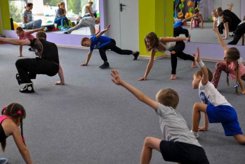 = Фитнес для детей в Студии фитнес! 03 = Фитнес для детей в Студии фитнес! 03