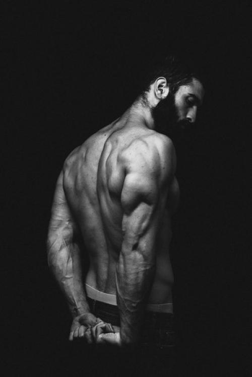 Любите себя!  Спорт как образ жизни. 01