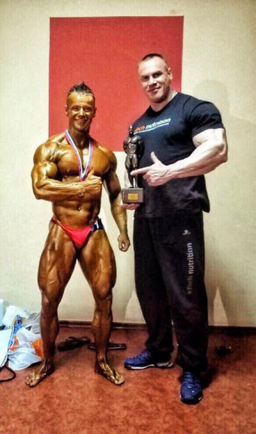 Всем привет!  Закончились жаркие летние дни и началась пора слякоти, пасмурного неба и депрессивного настроения. 01