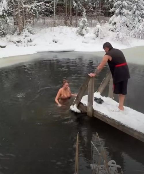 Чувства крепче становятся! 02