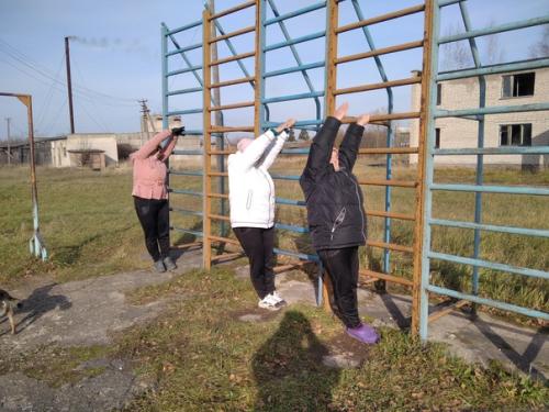 Спортчас.  Ничто так не укрепляет организм и не поднимает настроение, как занятие спортом. 06