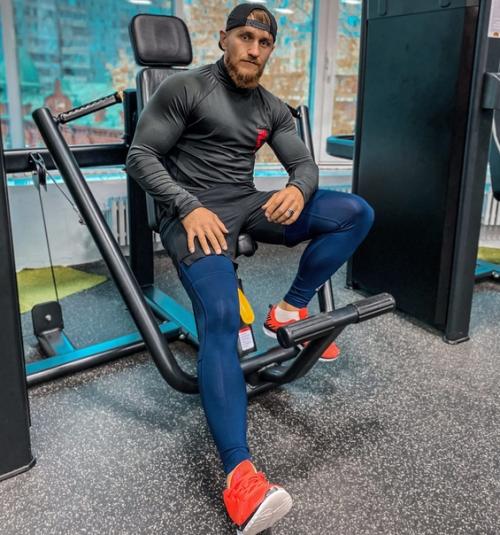 Добрыи вечер мои зрители, молчуны и жадные хранители лаи ков. 01 Добрыи вечер мои зрители, молчуны и жадные хранители лаи ков. 01