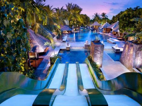 Необычный отель: Hard Rock Hotel Bali 4* (Индонезия, о. Бали, кута). 03