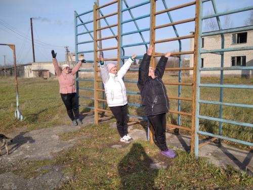 Спортчас.  Ничто так не укрепляет организм и не поднимает настроение, как занятие спортом. 05