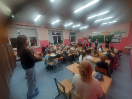 В 3 ж на уроке окружающего мира на тему. 04