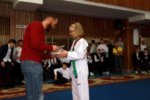 Югра -? Подводя итоги детских соревнований по тхэквондо? 06 Югра -? Подводя итоги детских соревнований по тхэквондо? 06