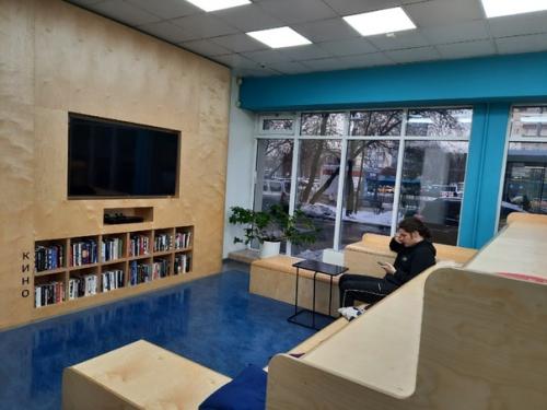 Посетили федеральное государственное бюджетное учреждение культуры Российская Государственная Библиотека для Молодёжив Москве. 05