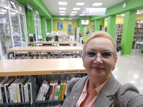 Посетили федеральное государственное бюджетное учреждение культуры Российская Государственная Библиотека для Молодёжив Москве. 02