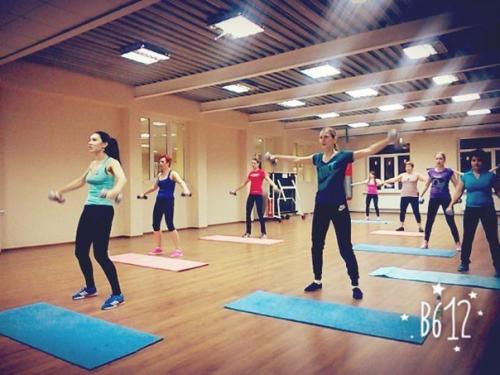 Уже на 3-Й день после родов у неё не было живота. 02 Уже на 3-Й день после родов у неё не было живота. 02