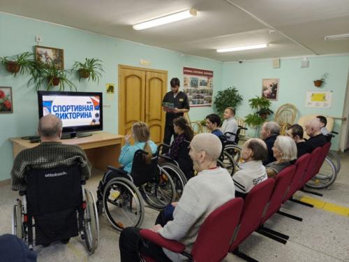 Инструктор - методист по АФК Ринат ипаров провел для подопечных спортивно - оздоровительную викторину. 

