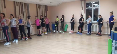 Думаете женский фитнес - это легко? 01