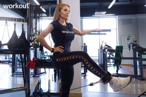 Мы прорабатываем проблемные зоны с самой популярной фитнес - моделью в России - Екатериной Усмановой? 02