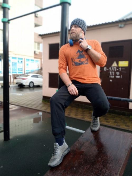 Музыка для тренировки, в частности ритм музыки, способствует улучшению координации на опорно - двигательный аппарат. 02