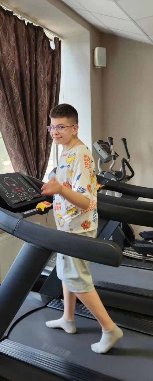 Деньздоровьягимназия 12. Учащиеся 7 Г класса активно и спортивно проводят последние дни уходящего года. 03