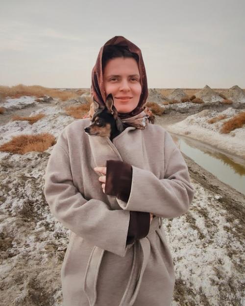 На пешие прогулки подсели. 01