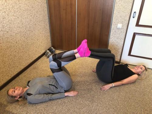 Крутое утро?  Зарядка с постоянными и лучшими клиентами нашего фитнес - класса? 06