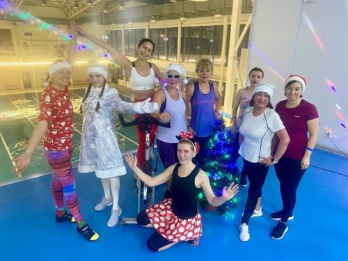 Все запланированные новогодние групповые тренировки отгремели! 02