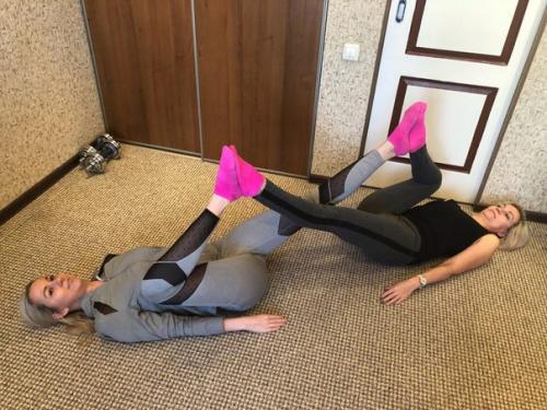 Крутое утро?  Зарядка с постоянными и лучшими клиентами нашего фитнес - класса? 08