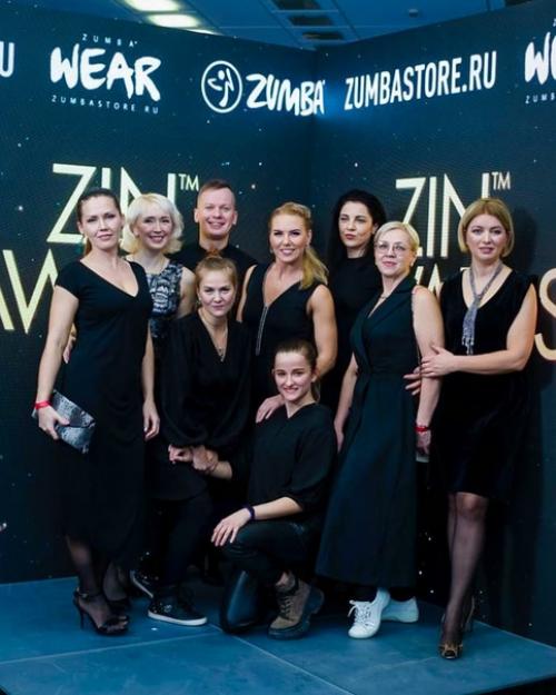 3 декабря впервые в Москве состоялась премия Zin Awards 2021, на которой собрались инструкторы программы Zumba со всей России! 05