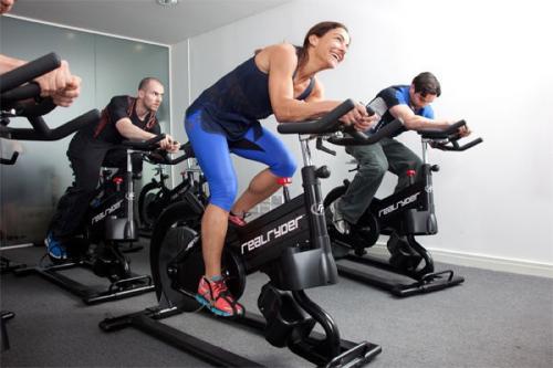 На фоне волны интереса к спорту и здоровому образу жизни фитнес индустрия так же не стоит на месте! 04 На фоне волны интереса к спорту и здоровому образу жизни фитнес индустрия так же не стоит на месте! 04