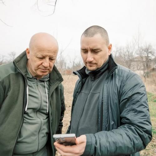 На левобережье осмотрели место предполагаемого строительства физкультурно - оздоровительного комплекса - его планирует возвести тульская область. 01