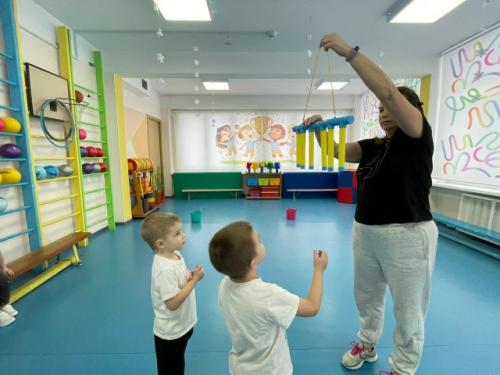 На кружке Детский Фитнес ребята сноровку и ловкость проявляли! 01