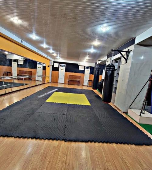 Добрый день, меня зовут Мушег, я репатриант, дипломированный специалист по физ. 01