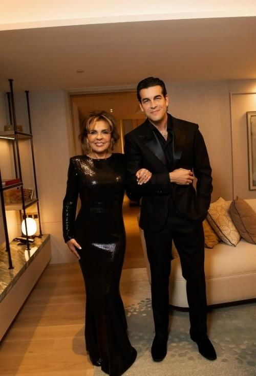 Теперь понятно, в кого Марио касас такой красавчик. 02