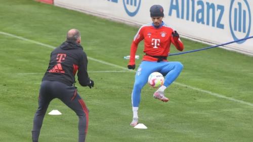 Bild:  Лерой сане вернулся в Мюнхен к тренировкам! 03