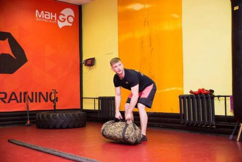 Функциональный тренинг - это не просто надпись на рекламном плакате фитнес клуба, зазывающая вас посетить именно это направление фитнеса. 04