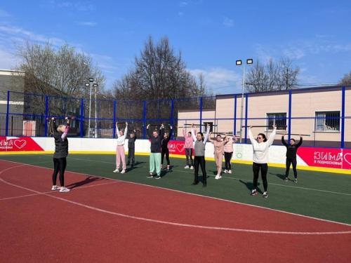 Первая тренировка на открытом воздухе ко дню космонавтики! 02