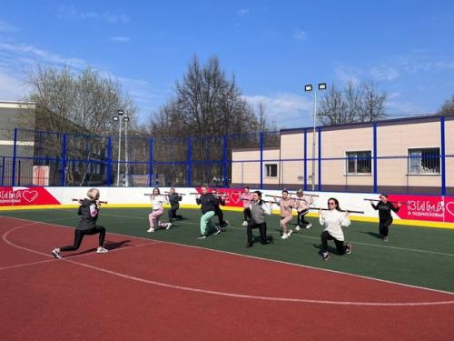 Первая тренировка на открытом воздухе ко дню космонавтики! 03