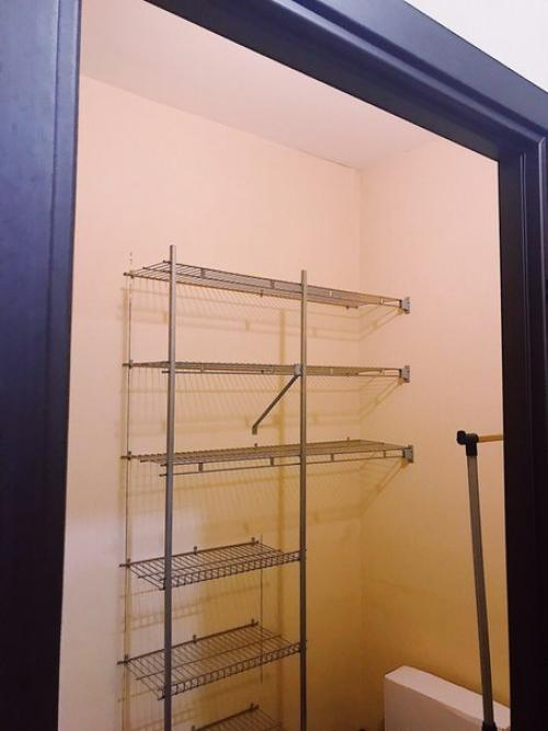 Ребята, привет!  Я в поисках хороших людей для своей хорошей 1-комнатной, но вместительной квартиры. 06