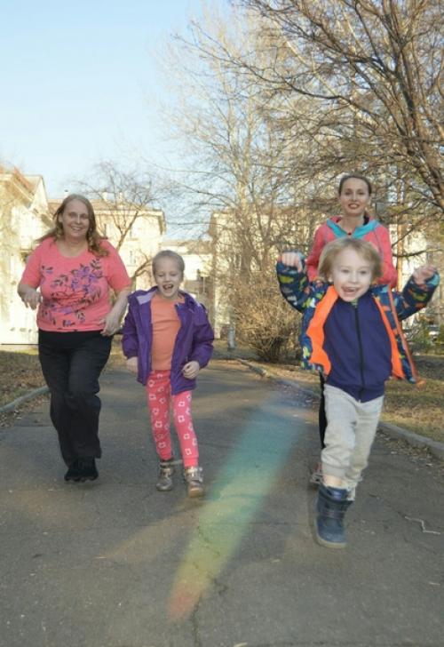 Вышли первый раз за 22 дня позаниматься спортом на свежем воздухе. 02