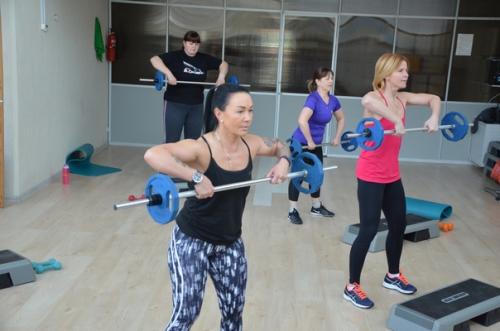 Upper Body (англ. 01