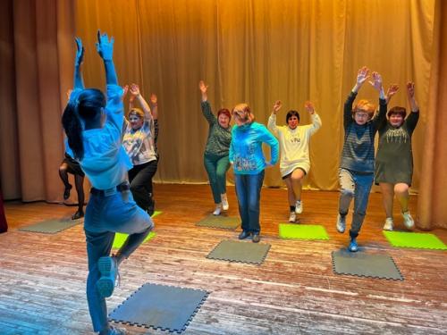 Седьмого апреля в центре культурного развития посёлка комсомольский прошёл творческий день здоровья. 05