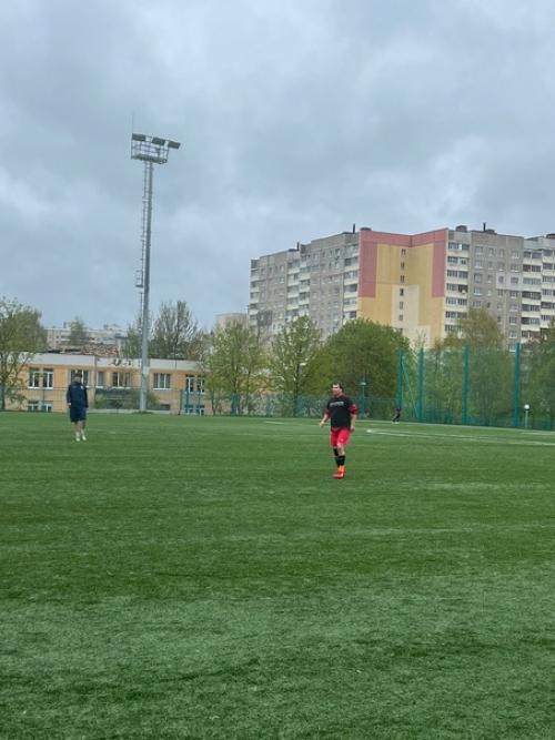 Всех совершеннолетних членов нашего семейства явно покусали спортсмены - в последние годы все стали невероятно активны. 02