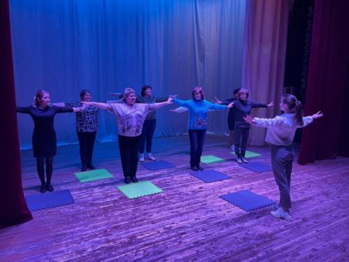 Седьмого апреля в центре культурного развития посёлка комсомольский прошёл творческий день здоровья. 01