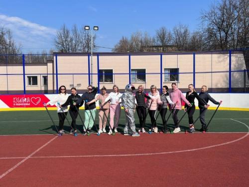 Первая тренировка на открытом воздухе ко дню космонавтики! 04