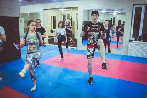 Мы приглашаем всех желающих на фитнес аэробику тай - БО Г. азов ул красногоровская 6 а. 7 918544-49-94! 08 Мы приглашаем всех желающих на фитнес аэробику тай - БО Г. азов ул красногоровская 6 а. 7 918544-49-94! 08